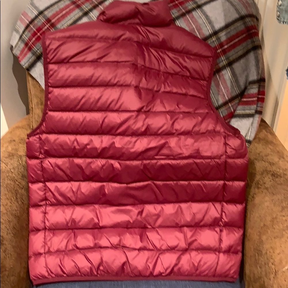 Men’s vest, Burgundy and black camouflage, - Picture 5 of 8